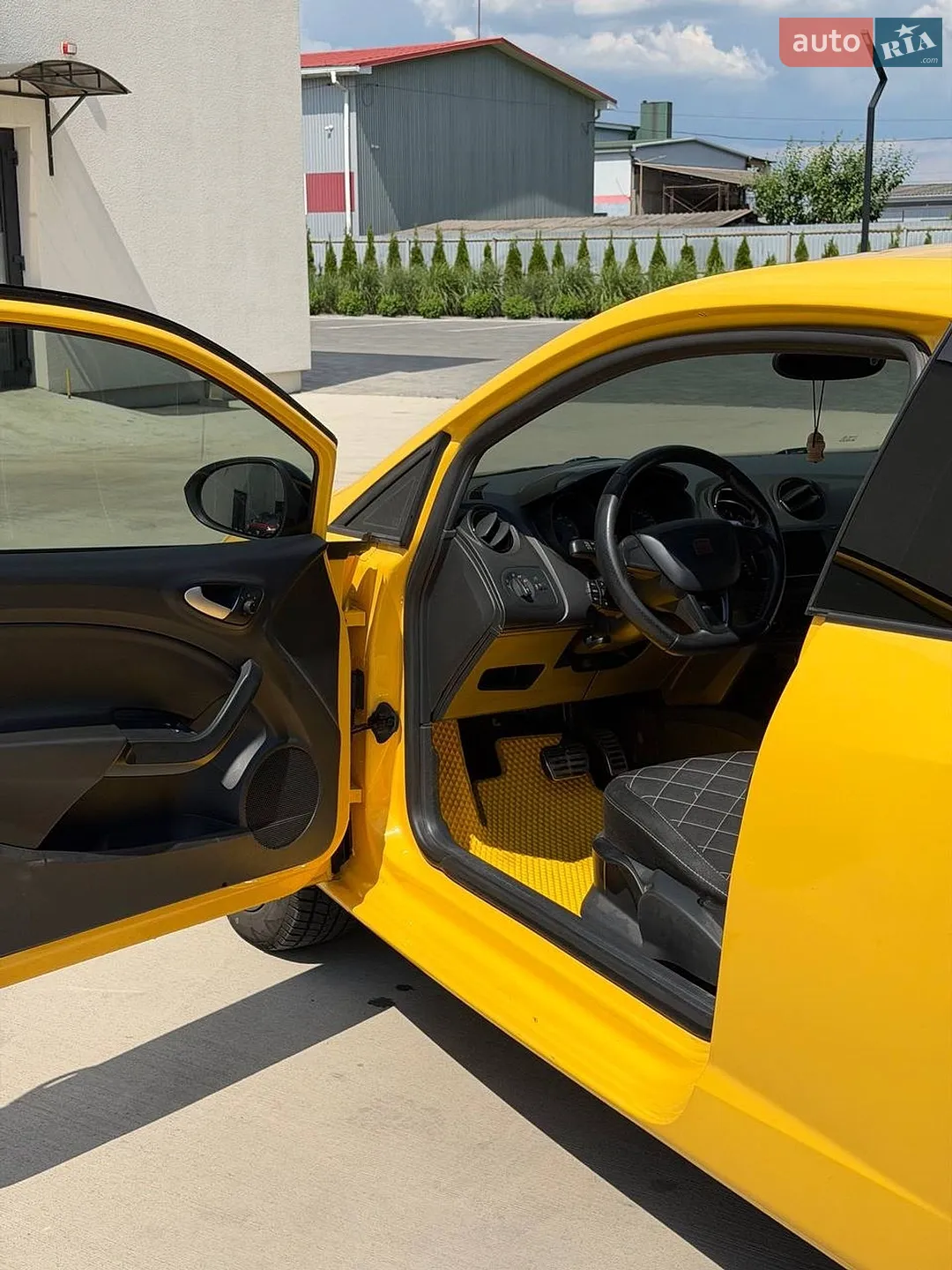 2010 SEAT Ibiza - мініатюра 19