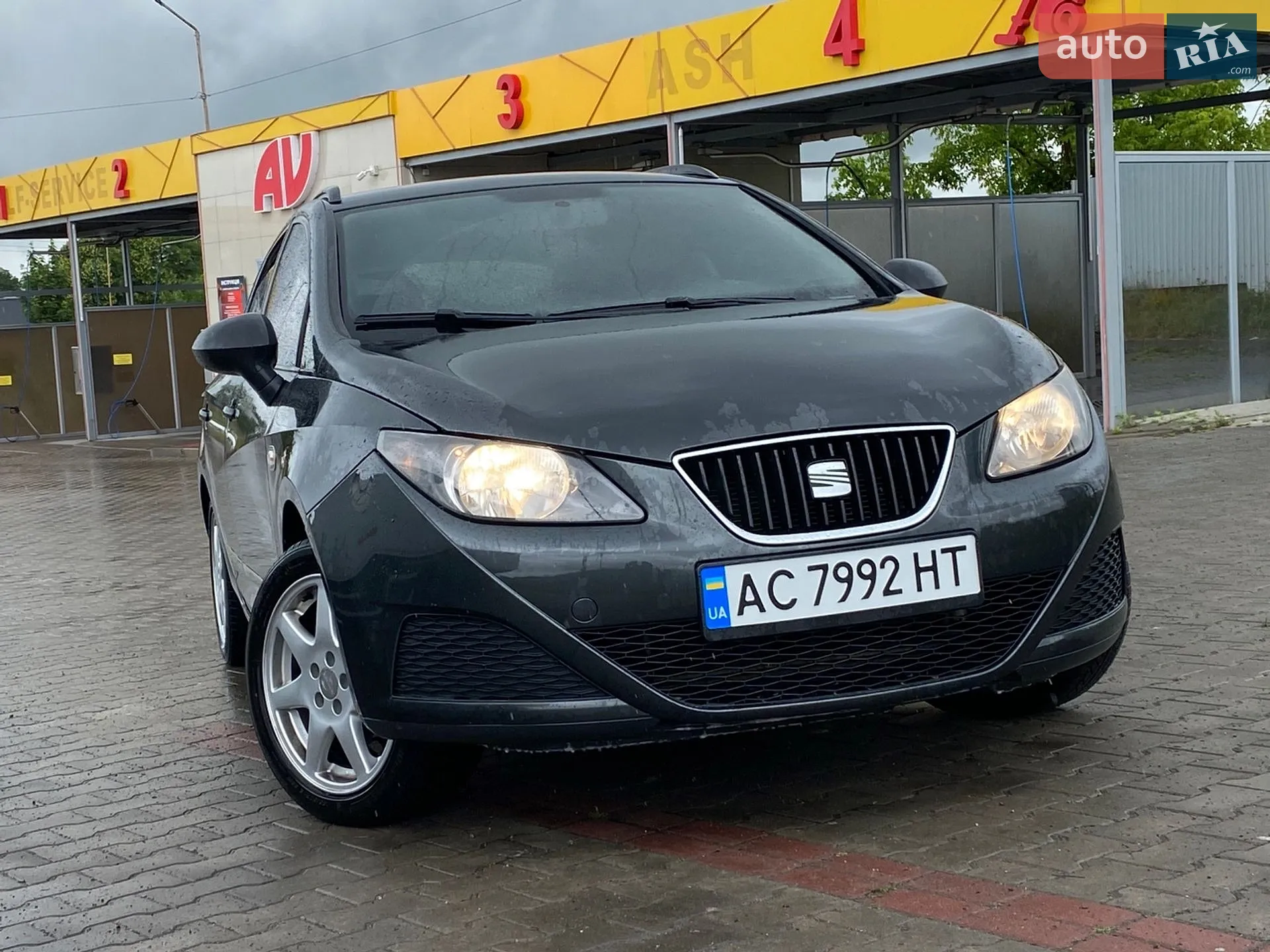 2011 SEAT Ibiza - мініатюра 10