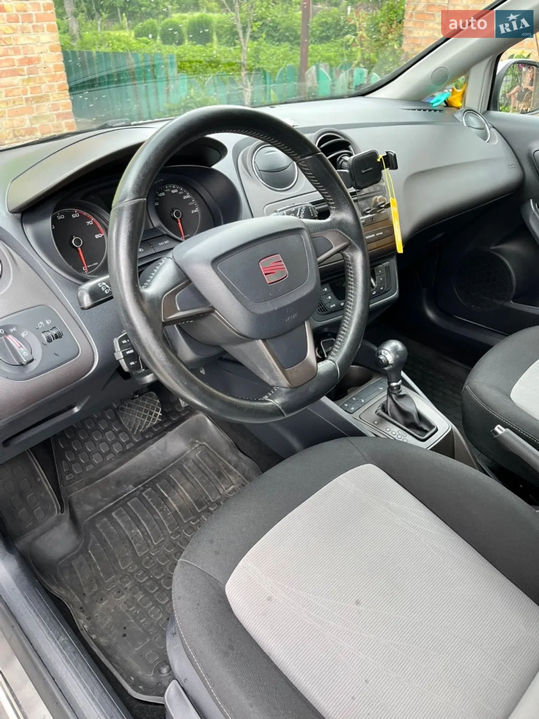 2013 SEAT Ibiza - мініатюра 14
