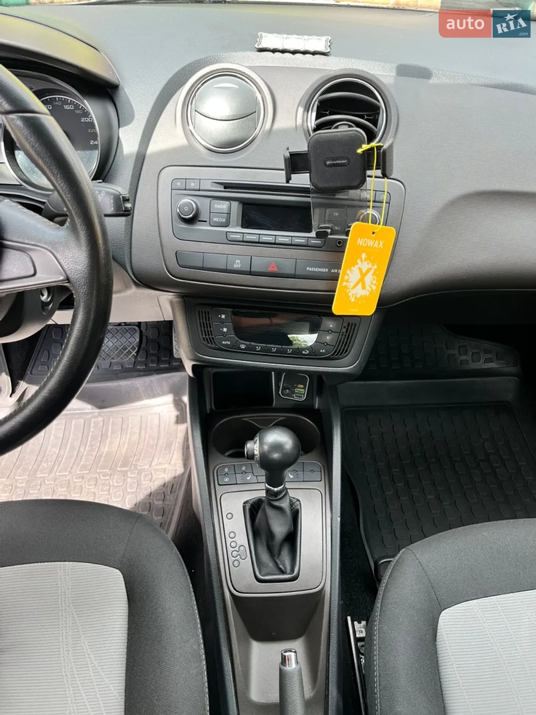 2013 SEAT Ibiza - мініатюра 17