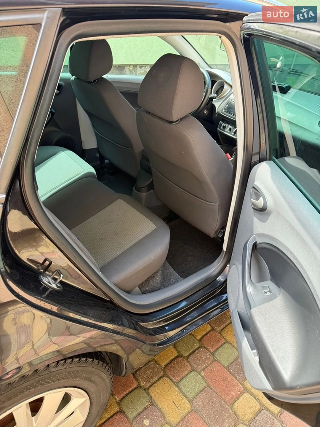 2010 SEAT Ibiza - мініатюра 13