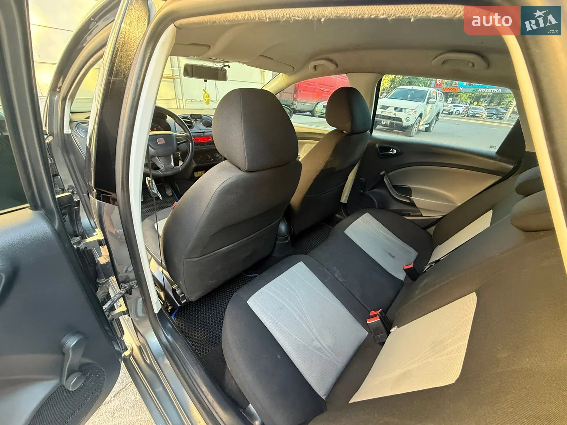 2012 SEAT Ibiza - мініатюра 36