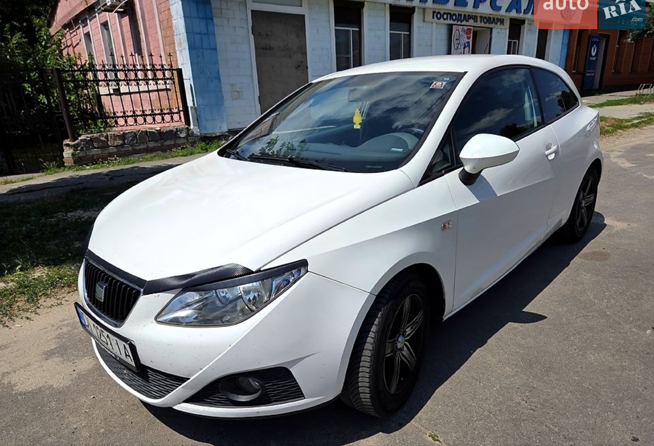 2010 SEAT Ibiza - мініатюра 15
