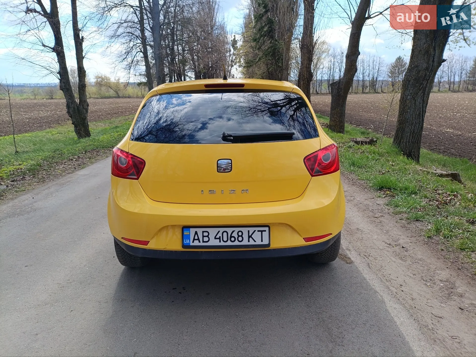 2011 SEAT Ibiza - мініатюра 10