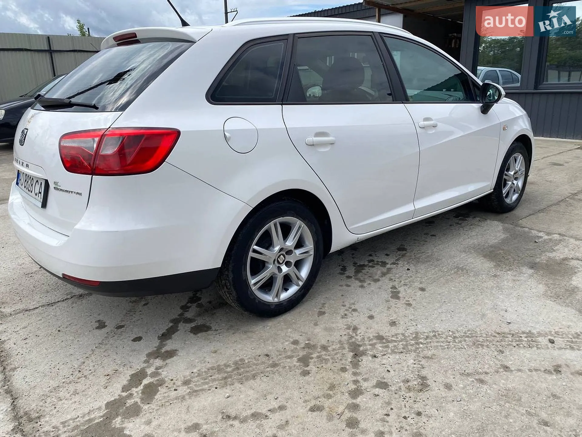 2010 SEAT Ibiza - мініатюра 4