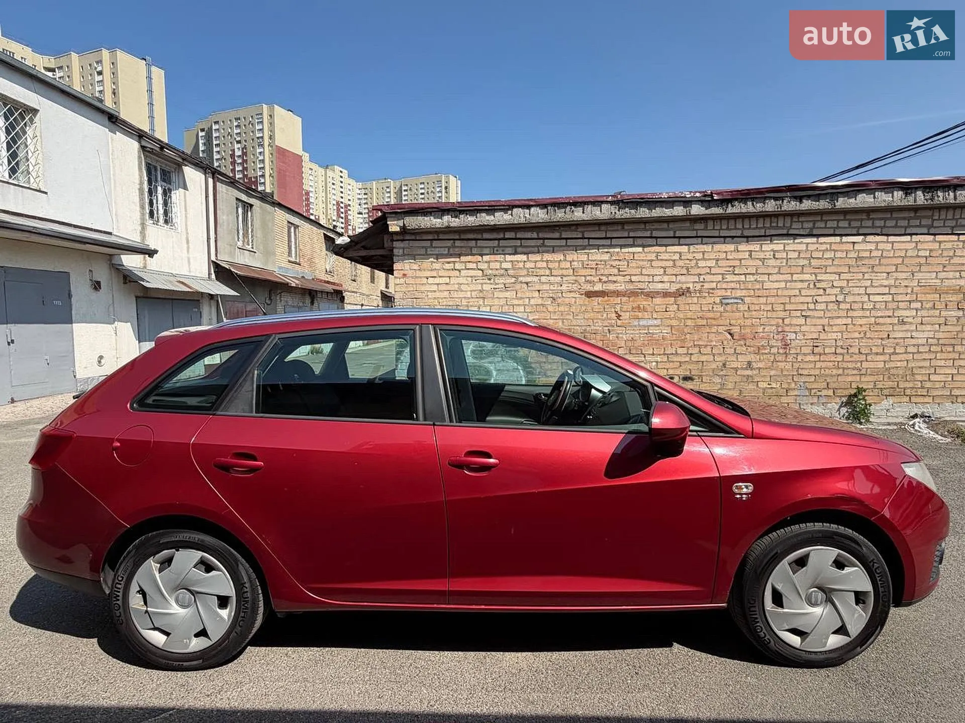 2011 SEAT Ibiza - мініатюра 3