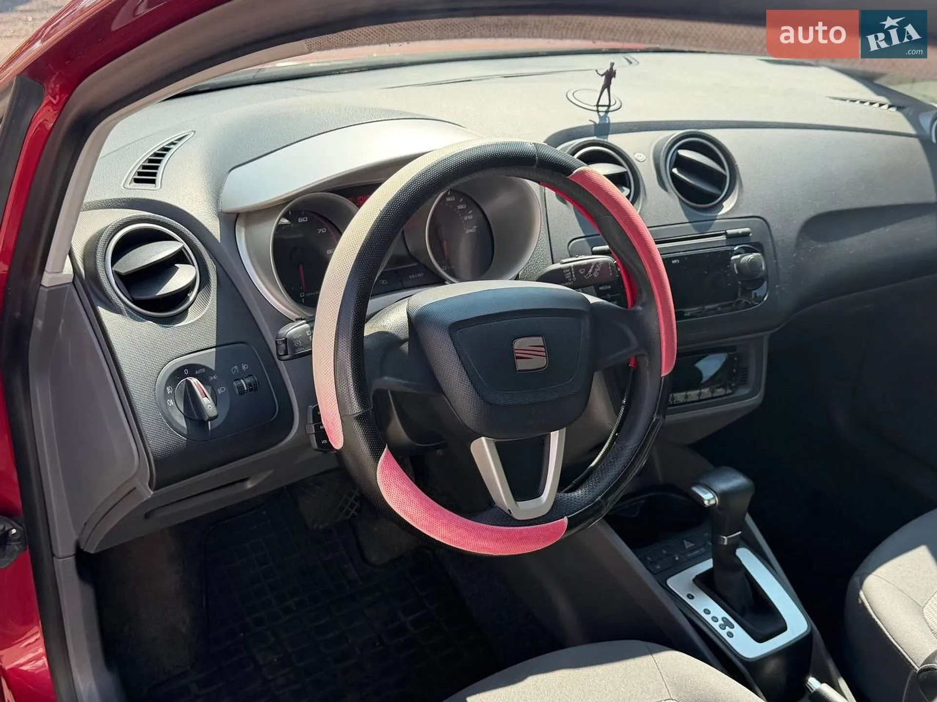 2011 SEAT Ibiza - мініатюра 9
