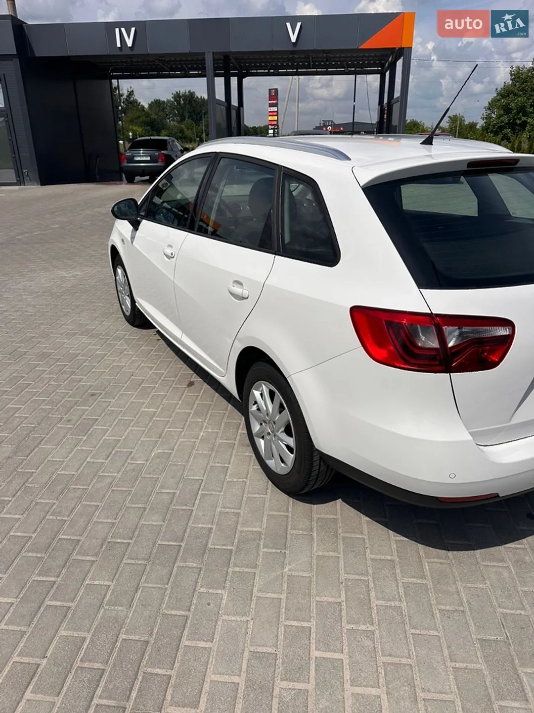 2013 SEAT Ibiza - мініатюра 4