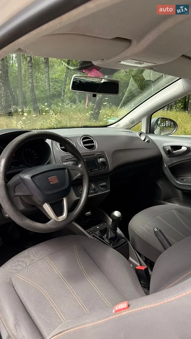 2011 SEAT Ibiza - мініатюра 8