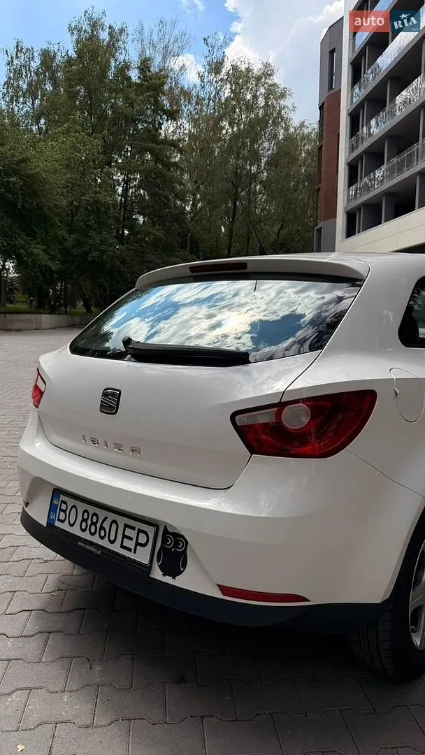 2011 SEAT Ibiza - мініатюра 16