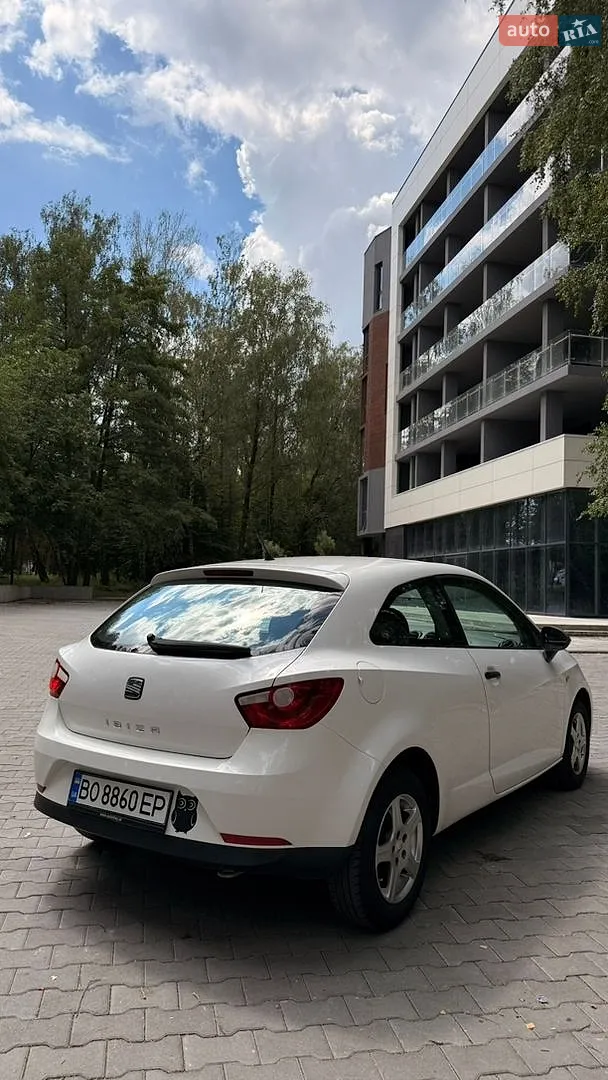 2011 SEAT Ibiza - мініатюра 17