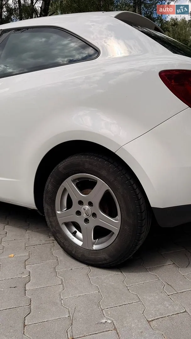 2011 SEAT Ibiza - мініатюра 19