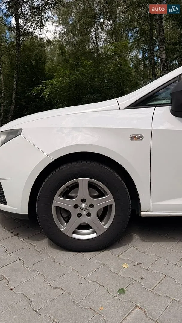2011 SEAT Ibiza - мініатюра 20