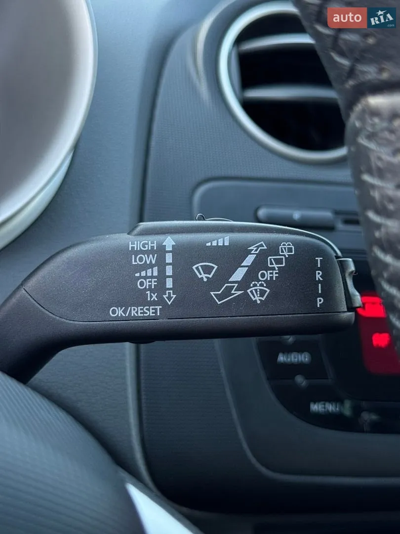 2011 SEAT Ibiza - мініатюра 15