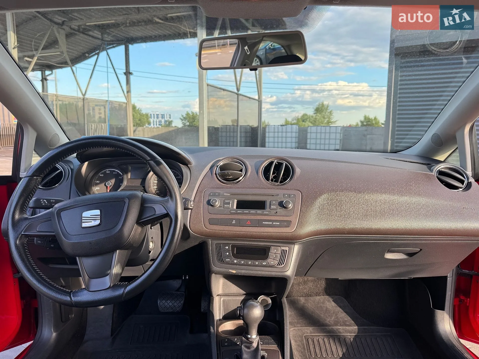 2013 SEAT Ibiza - мініатюра 11