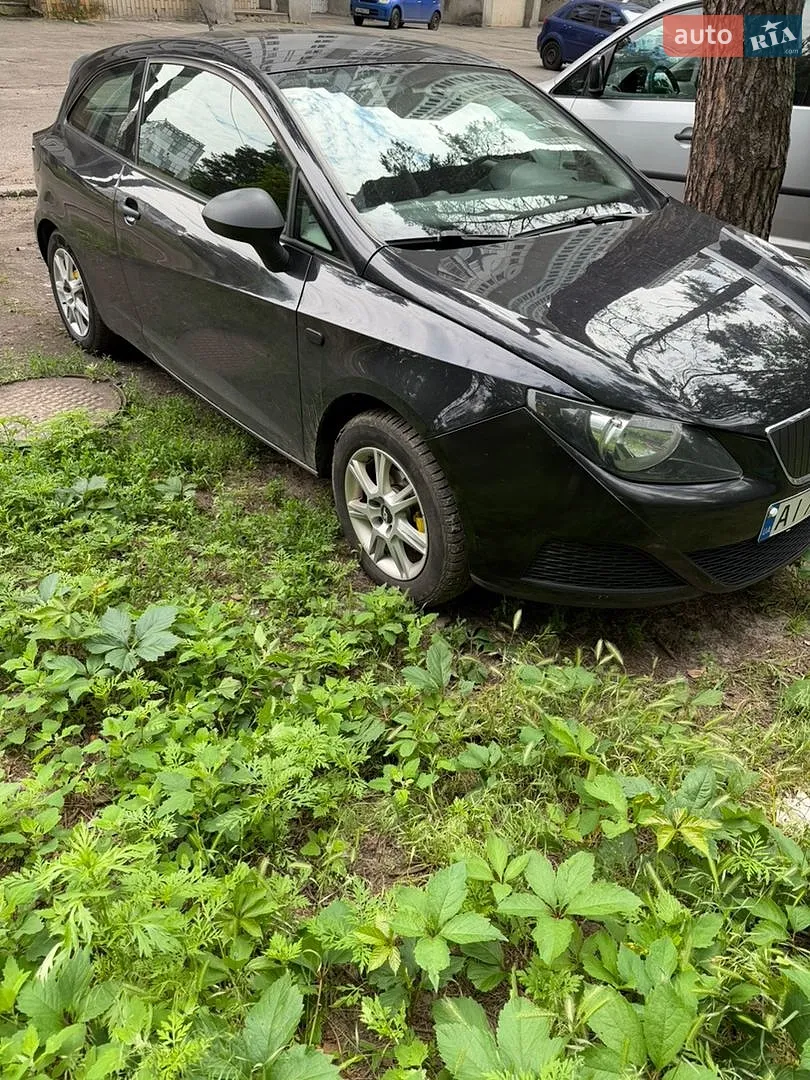 2011 SEAT Ibiza - мініатюра 2