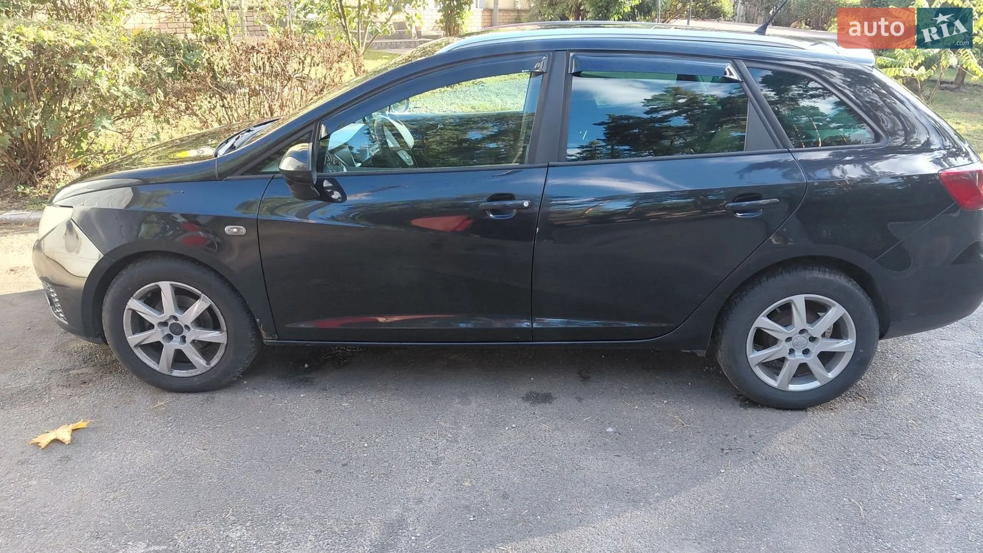 2011 SEAT Ibiza - мініатюра 2