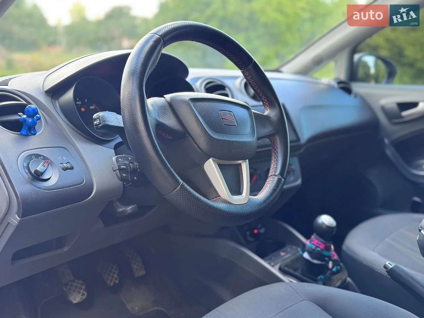 2011 SEAT Ibiza - мініатюра 14
