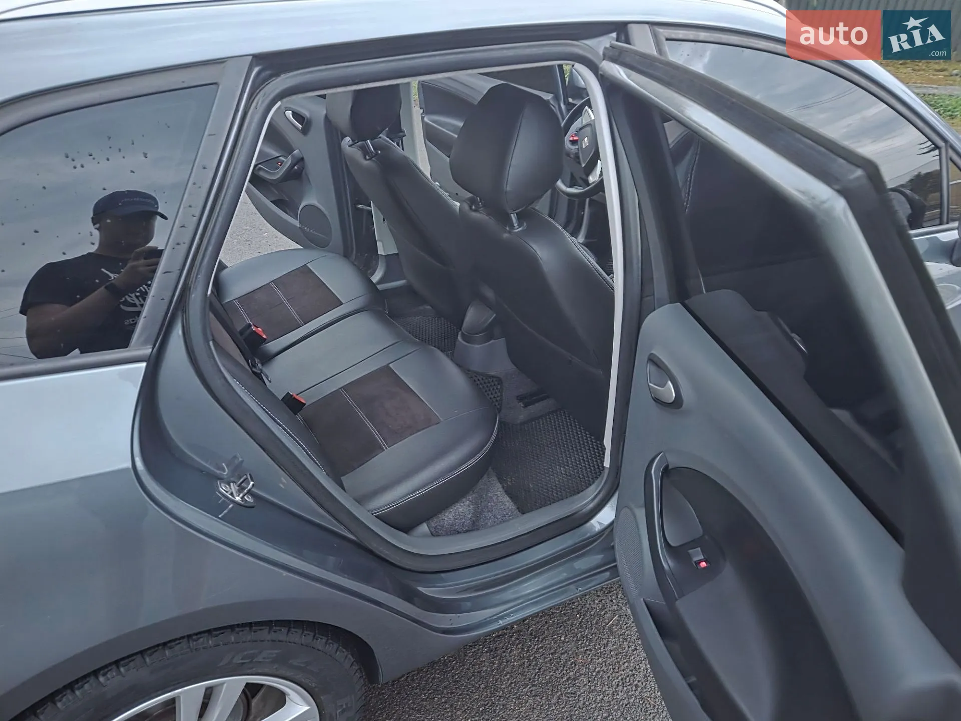 2011 SEAT Ibiza - мініатюра 14