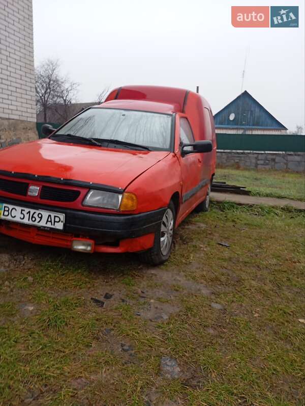 Грузовой фургон SEAT Inca 1999 в Коростышеве