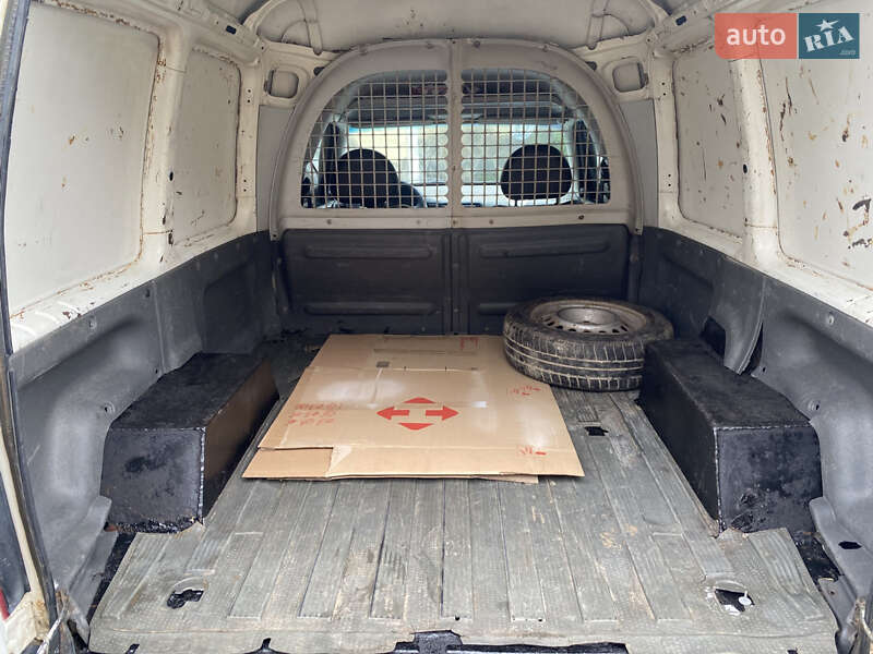 Грузовой фургон SEAT Inca 1998 в Новой Ушице