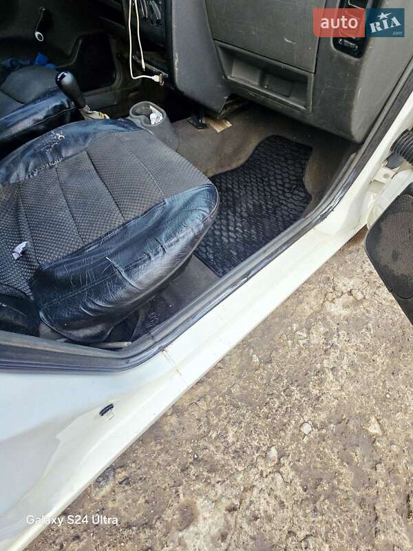 Мінівен SEAT Inca 2003 в Запоріжжі