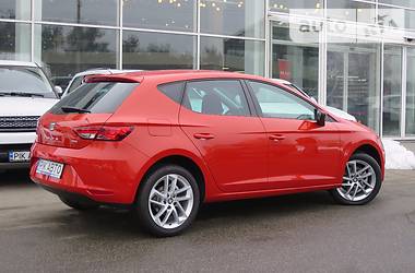 Хетчбек SEAT Leon 2017 в Києві