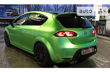 Хэтчбек SEAT Leon 2007 в Киеве