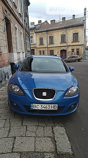 Хэтчбек SEAT Leon 2010 в Львове