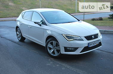 Хетчбек SEAT Leon 2014 в Києві