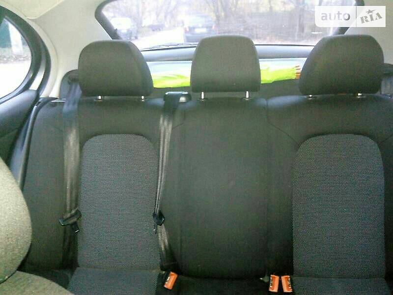 Хэтчбек SEAT Leon 2004 в Киеве фото 11 Хэтчбек SEAT Leon 2004 в Киеве
