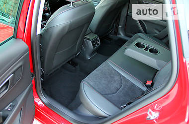 Хетчбек SEAT Leon 2018 в 