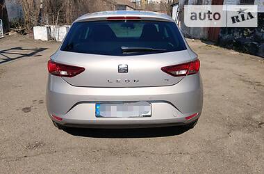 Хетчбек SEAT Leon 2013 в 