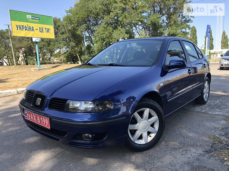 Хетчбек SEAT Leon 2003 в Кропивницькому