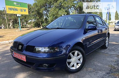 Хетчбек SEAT Leon 2003 в 
