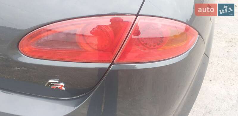 Хэтчбек SEAT Leon 2007 в Дубно