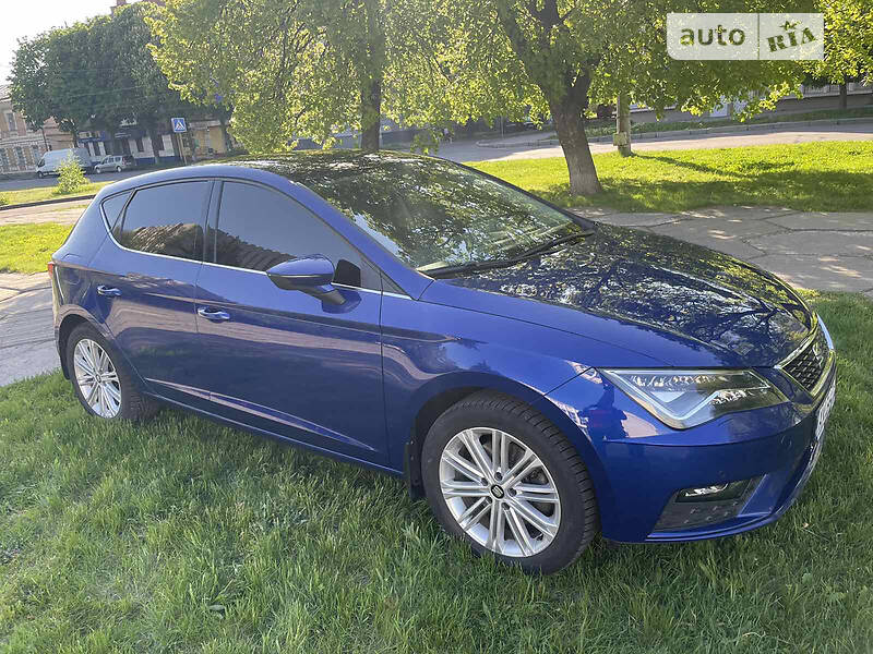 Хетчбек SEAT Leon 2017 в Харкові