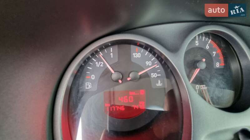 Хэтчбек SEAT Leon 2008 в Львове