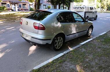 Хетчбек SEAT Leon 2001 в Новому Розділі