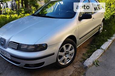 Хетчбек SEAT Leon 2001 в Новому Розділі