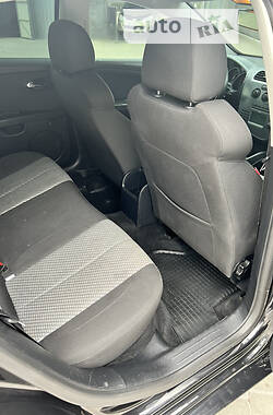 Хэтчбек SEAT Leon 2008 в 