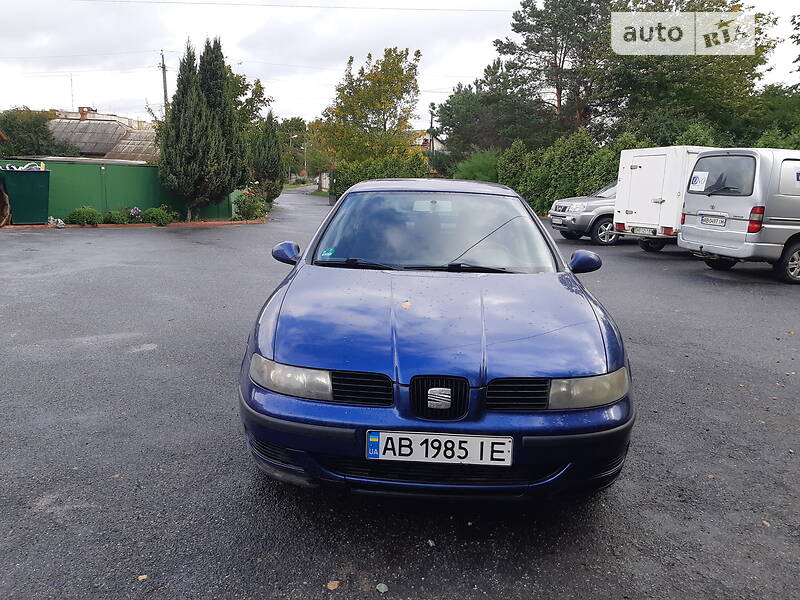 Хэтчбек SEAT Leon 2004 в Виннице