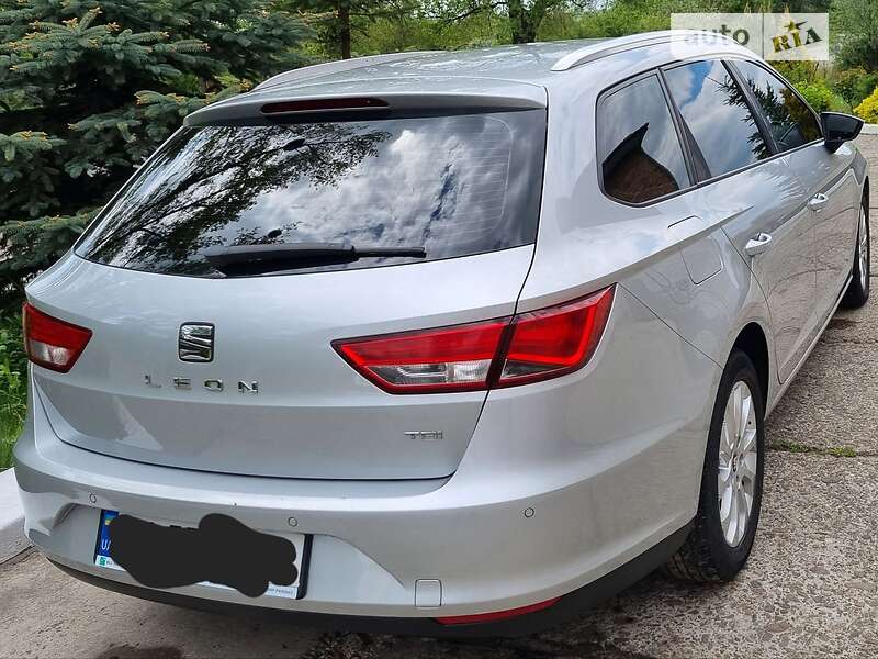 Универсал SEAT Leon 2014 в Новом Роздоле