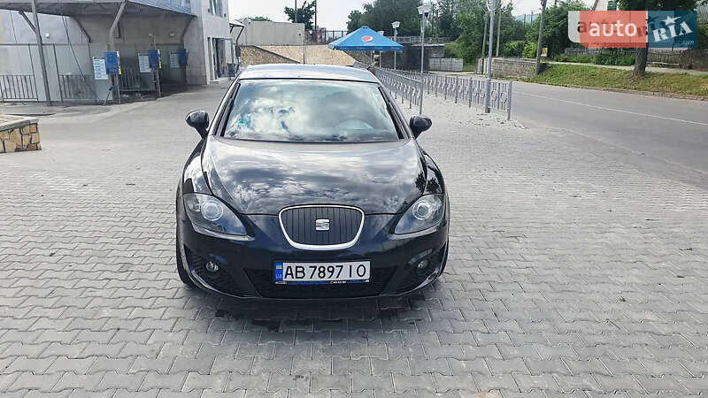 Хэтчбек SEAT Leon 2012 в Могилев-Подольске фото Хэтчбек SEAT Leon 2012 в Могилев-Подольске