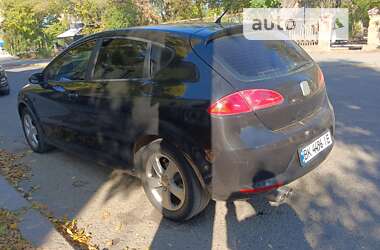 Хэтчбек SEAT Leon 2007 в Николаеве