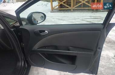 Хэтчбек SEAT Leon 2011 в Конотопе