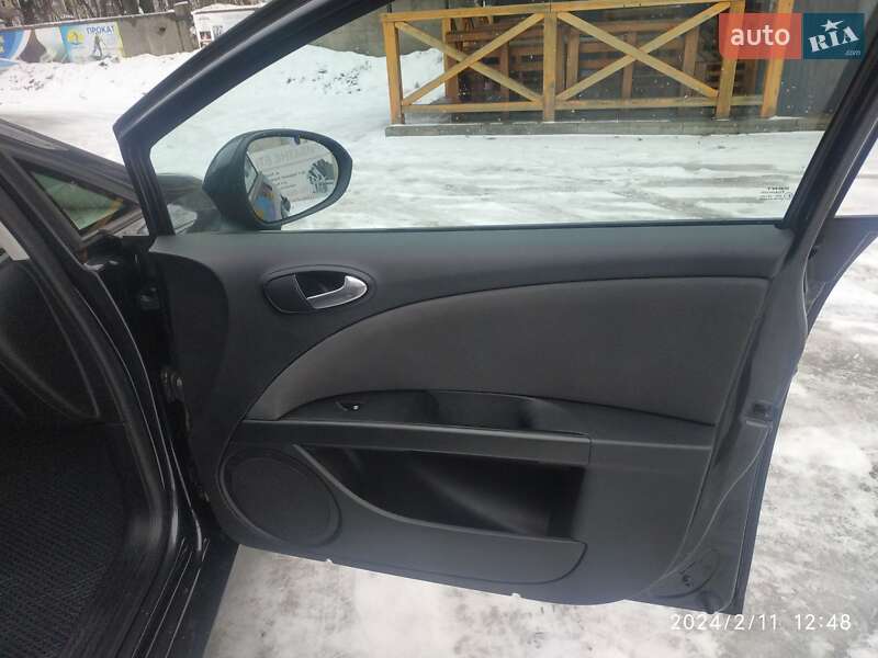Хетчбек SEAT Leon 2011 в Конотопі фото 10 Хетчбек SEAT Leon 2011 в Конотопі