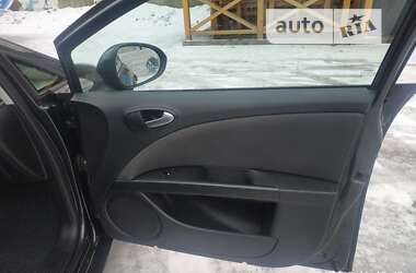 Хетчбек SEAT Leon 2011 в Конотопі