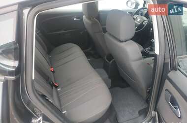Хэтчбек SEAT Leon 2011 в Конотопе