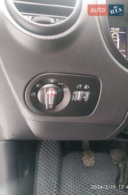Хэтчбек SEAT Leon 2011 в Конотопе